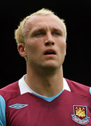 Dean Ashton